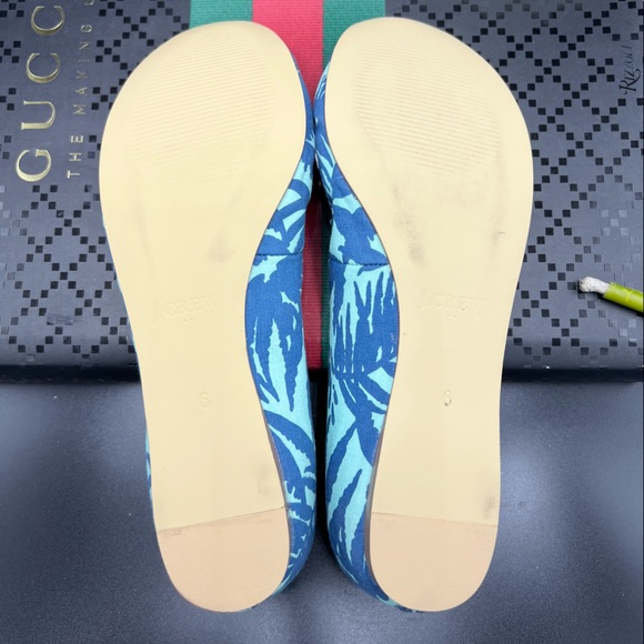 JCrew - Picture 2 of 3